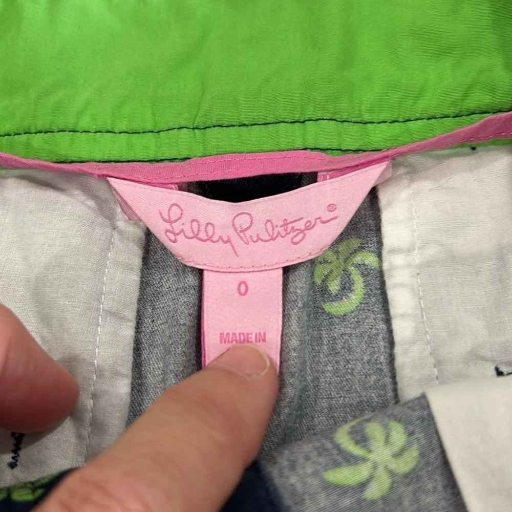 Lilly Pulitzer Navy Cotton Preppy Mini Skirt with Green Palm Tree Print - Size 0